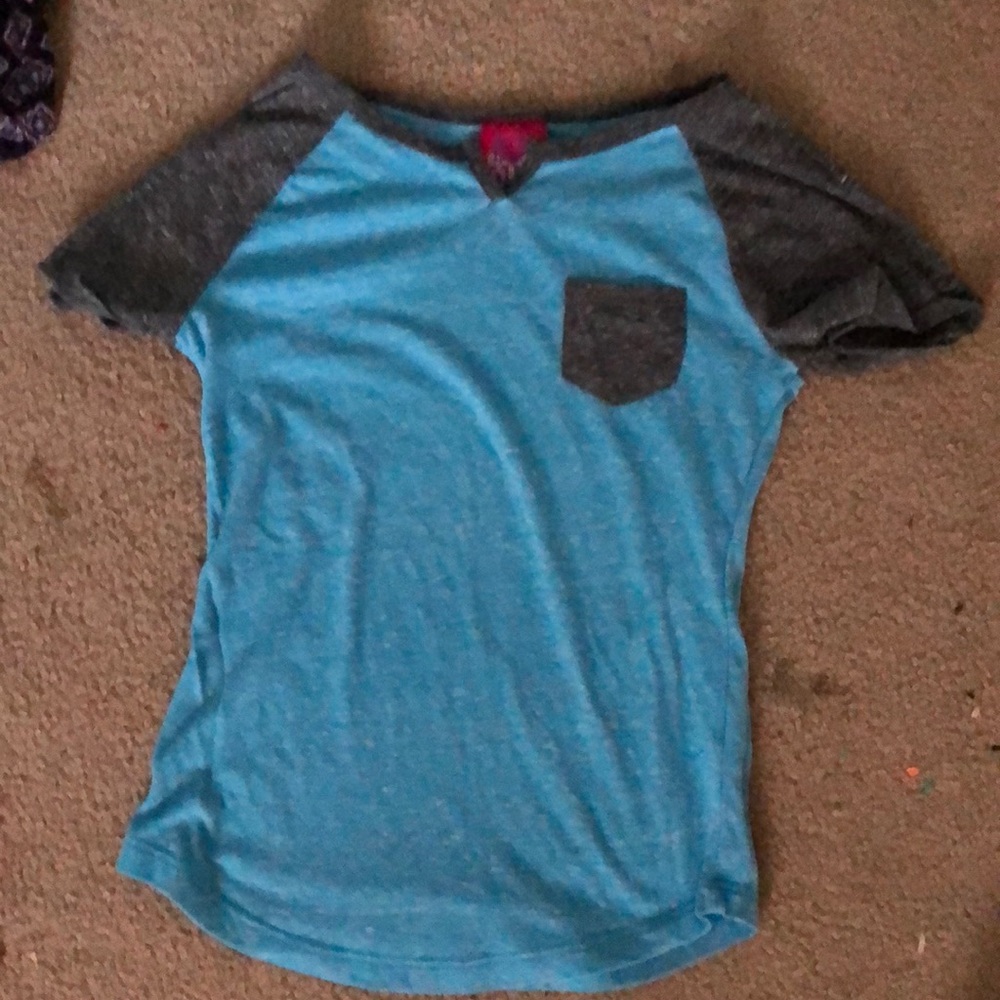 blue and grey short sleeve